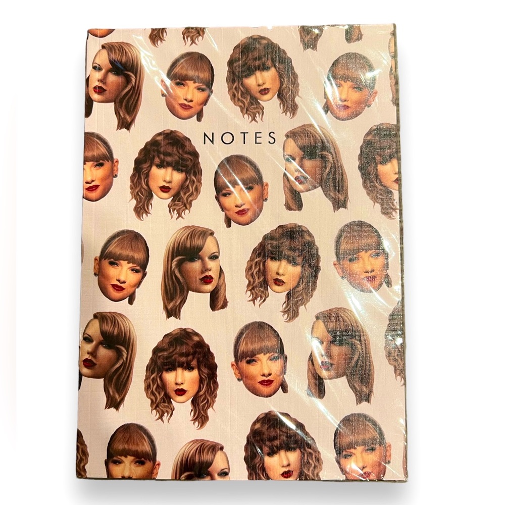 NWT Illustrated Taylor Swift Notepad